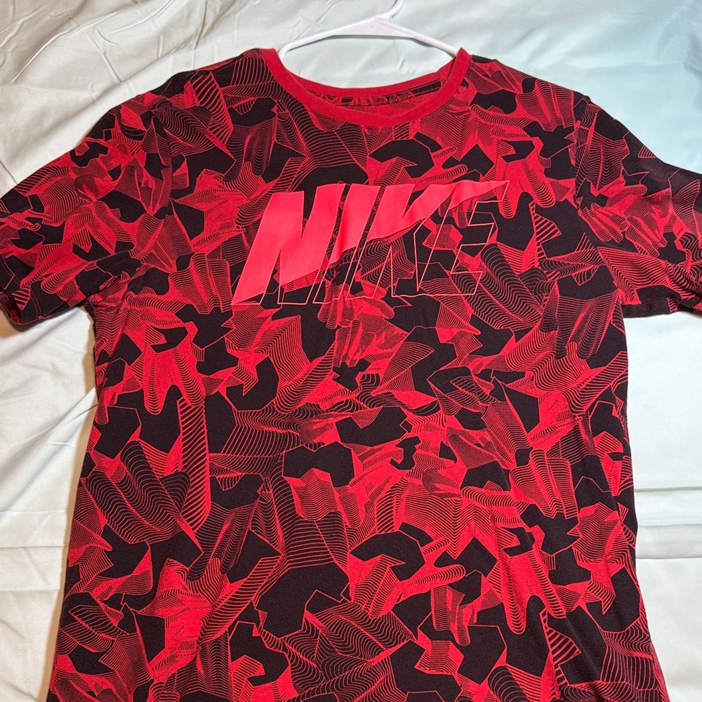 Nike Red and Black Patterned Tee